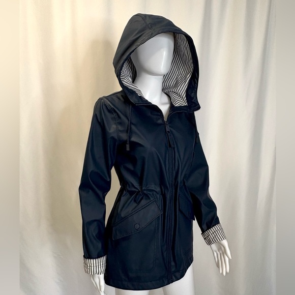 Hollister Hooded Coated Raincoat Womens Size XS Navy Cargo Pocket Anorak Shell - Picture 4 of 12